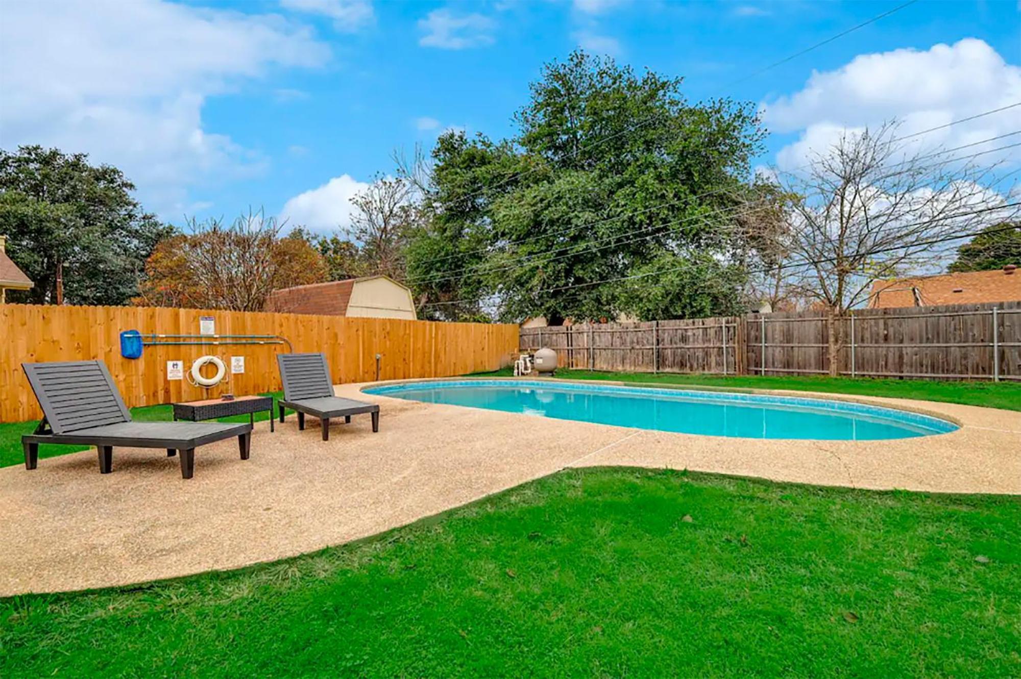 Upscale 3Br 2Ba Cozy Holiday Home With Pool & Grill North Richland Hills Luaran gambar